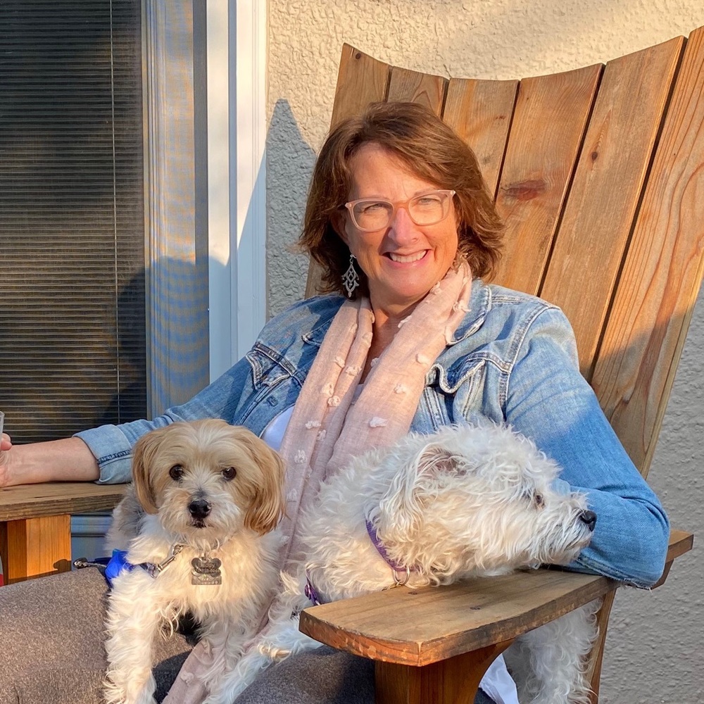 Meet your Posher, Angela